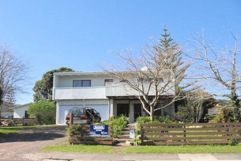 Photo of property in 9 Nicholas Avenue, Whitianga, 3510