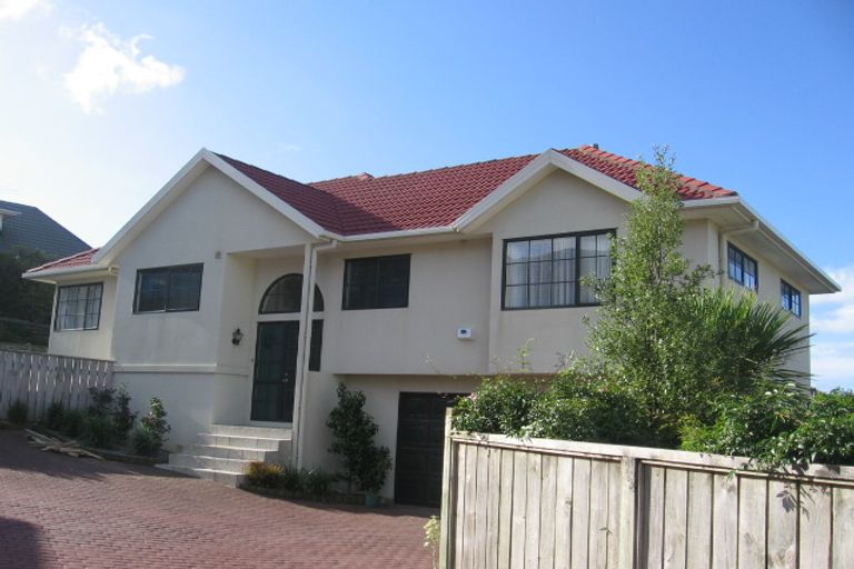 Photo of property in 6b Corsham Grove, Churton Park, Wellington, 6037