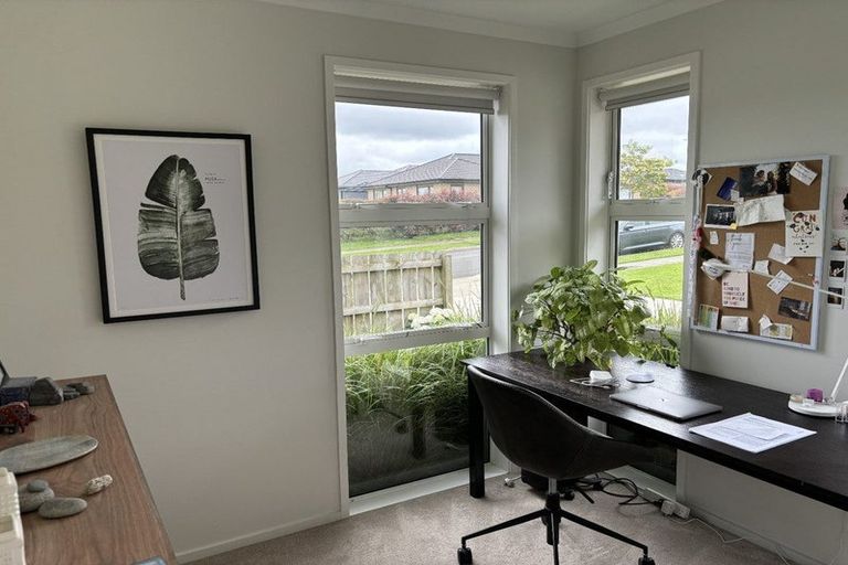 Photo of property in 45 Harriet Johnston Drive, Pokeno, 2402
