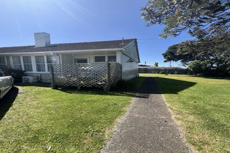 Photo of property in 53-61 Kowhai Street, Castlecliff, Whanganui, 4501