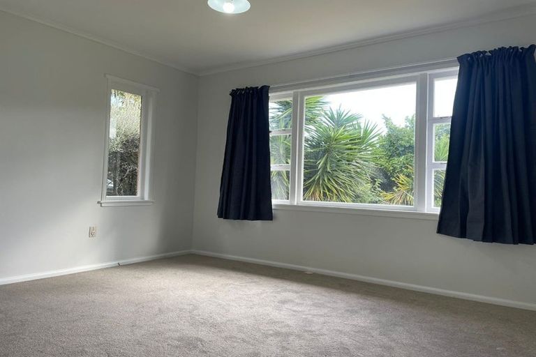 Photo of property in 372 Great South Road, Opaheke, Papakura, 2113