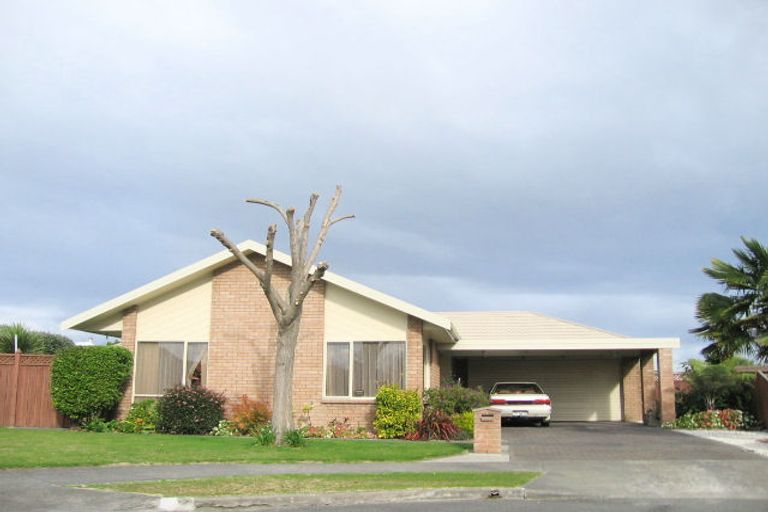 Photo of property in 4 Derby Place, Tamatea, Napier, 4112