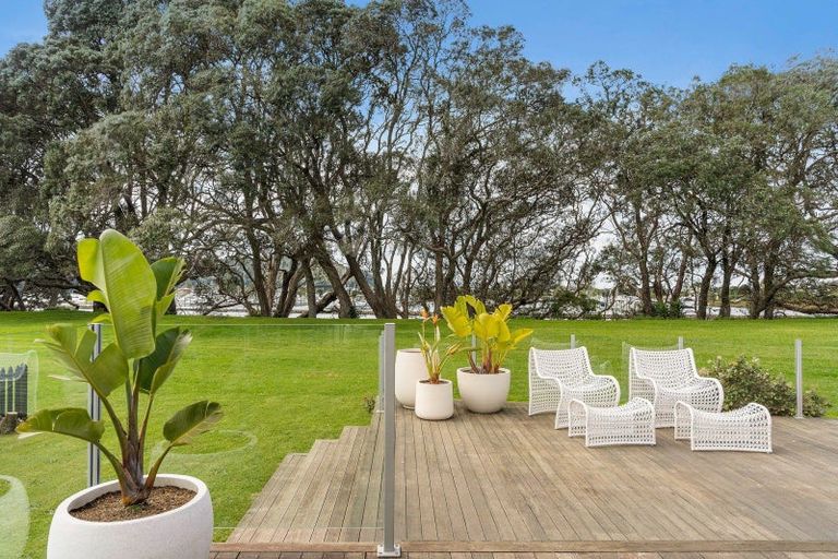 Photo of property in 113 Moana Anu Anu Avenue, Whangamata, 3620