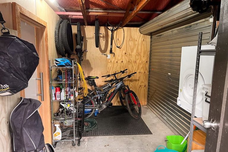 Photo of property in 54 Hedditch Street, Wanaka, 9305