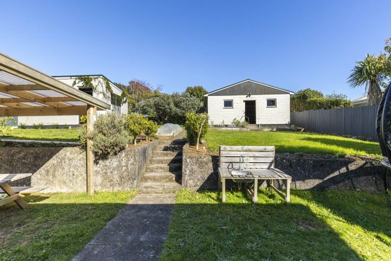 Photo of property in 8 Lynmouth Heights, Lynmouth, New Plymouth, 4310