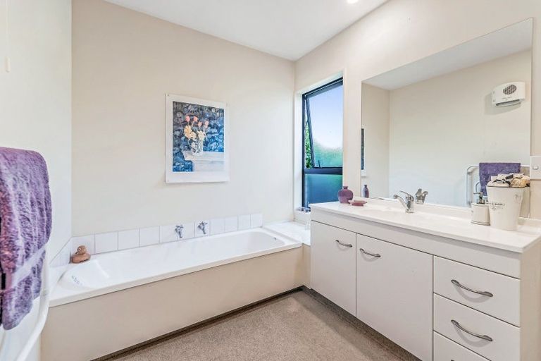 Photo of property in 52a Neville Street, Spreydon, Christchurch, 8024