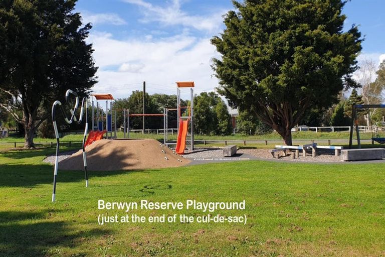 Photo of property in 42a Berwyn Avenue, Takanini, 2112