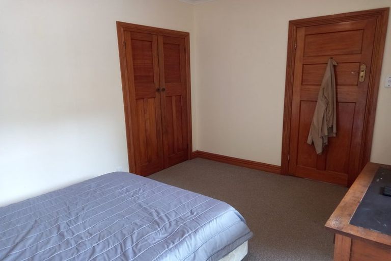 Photo of property in 12 Hohiria Road, Hataitai, Wellington, 6021