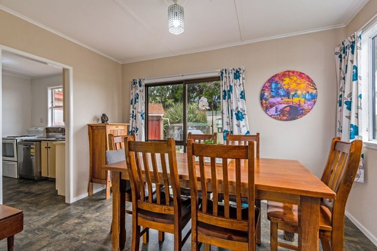 Photo of property in 211 Stanway Road, Halcombe, Feilding, 4779