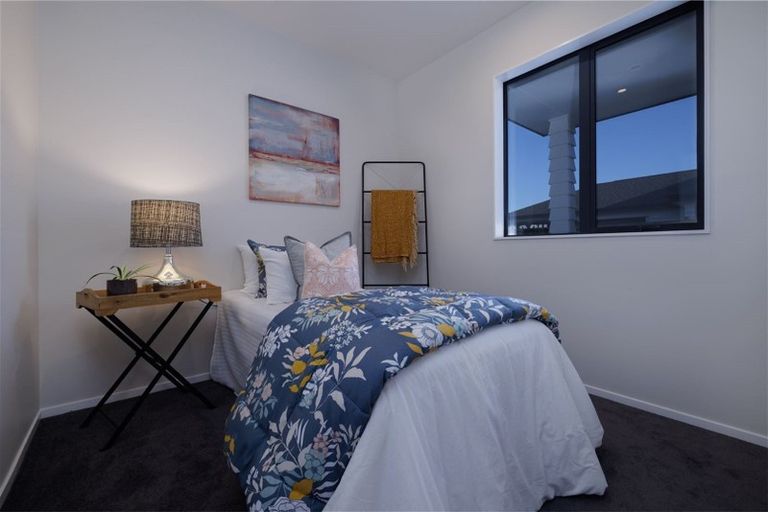 Photo of property in 44 Holcroft Street, Papakura, 2110