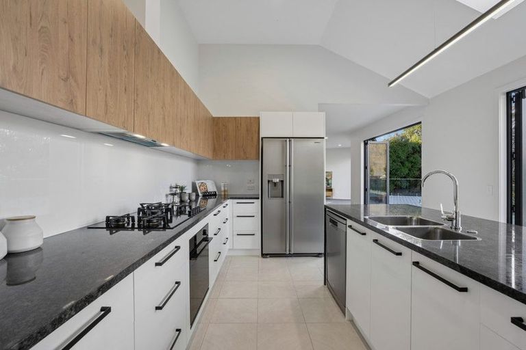 Photo of property in 4 Lindmore Lane, Lower Shotover, Queenstown, 9371