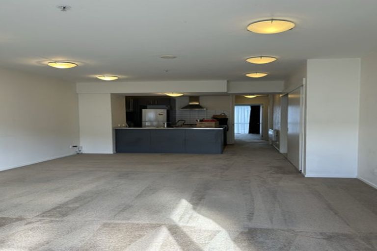 Photo of property in Sol Apartments, 8/37 Jessie Street, Te Aro, Wellington, 6011