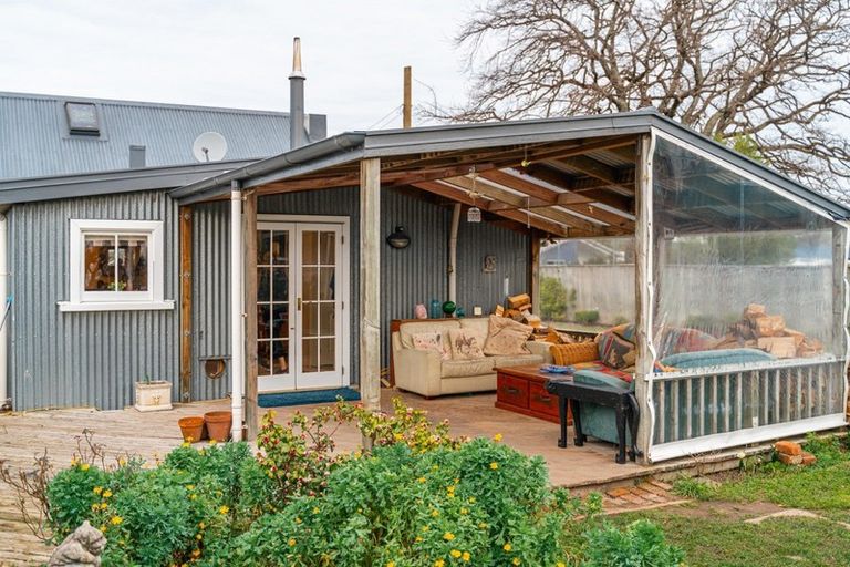 Photo of property in 46 Main Street, Greytown, 5712