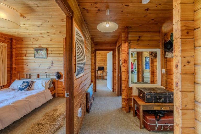 Photo of property in 21 Meadowstone Drive, Wanaka, 9305