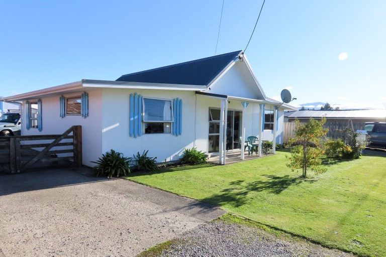 Photo of property in 52 Dick Street, Reefton, 7830