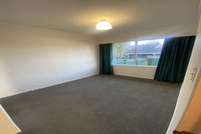 Photo of property in 1a Burdendale Grove, Churton Park, Wellington, 6037