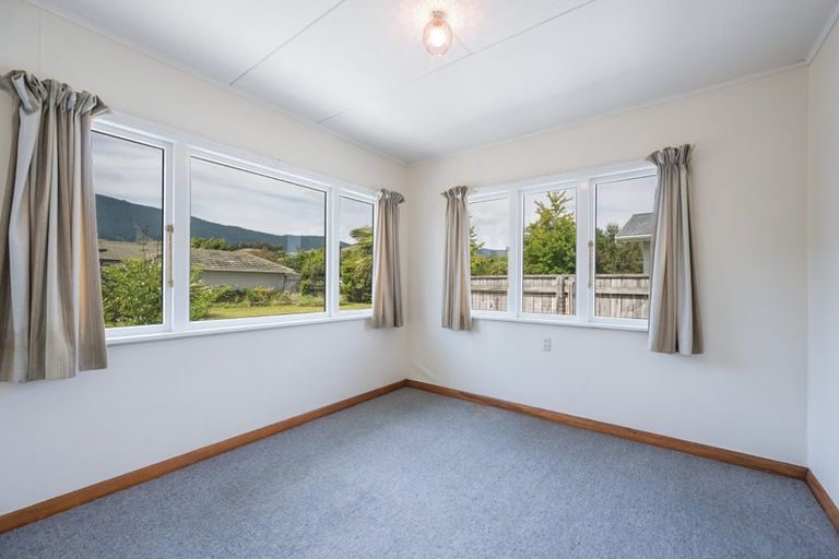 Photo of property in 24 Manson Avenue, Stoke, Nelson, 7011