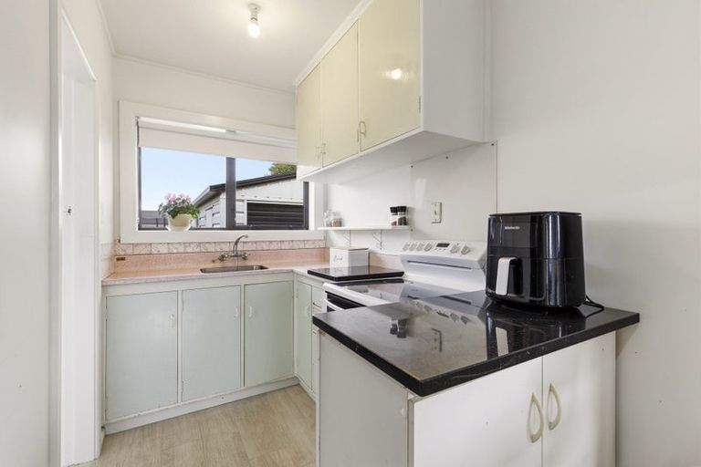 Photo of property in 4 Ontario Place, Wainoni, Christchurch, 8061