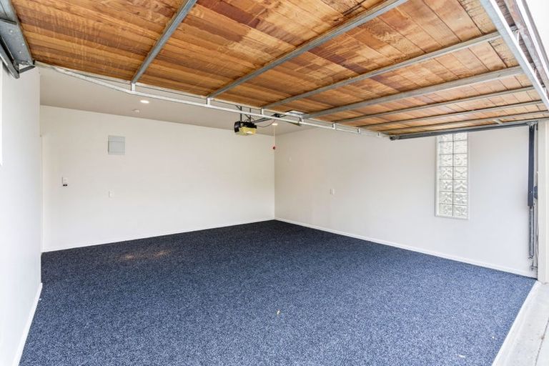 Photo of property in 1/21 Overdale Drive, Cashmere, Christchurch, 8022
