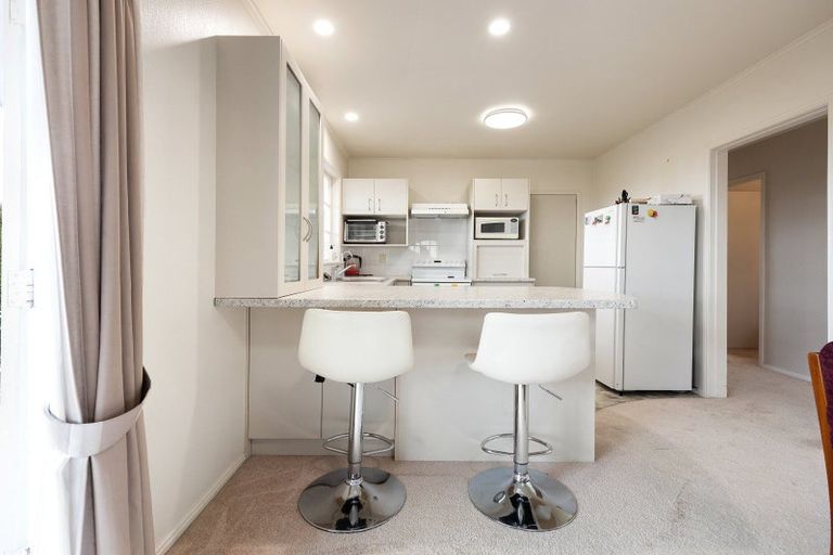 Photo of property in 65 Poaka Avenue, Dinsdale, Hamilton, 3204