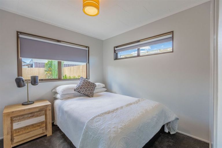 Photo of property in 42 Glamorgan Avenue, Tamatea, Napier, 4112