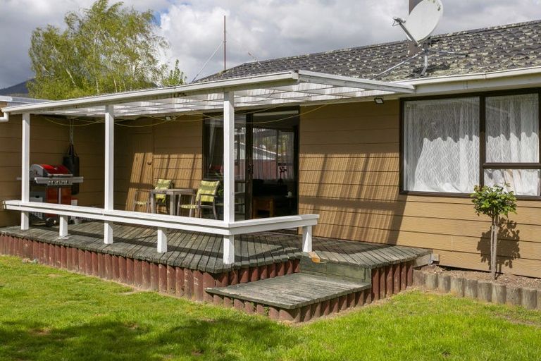 Photo of property in 19 Arthur Crescent, Hilltop, Taupo, 3330