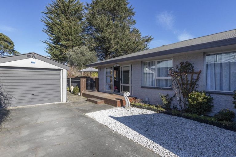 Photo of property in 140 Hay Street, Bromley, Christchurch, 8062
