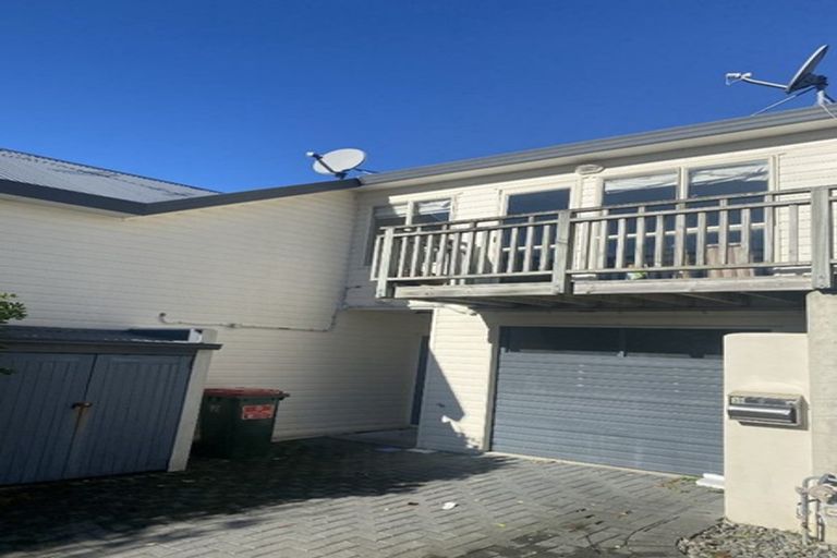 Photo of property in 3b Corlett Street, Johnsonville, Wellington, 6037