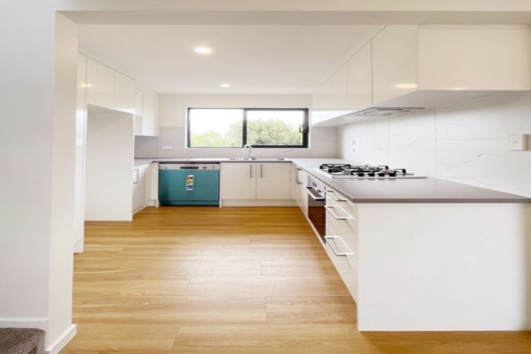 Photo of property in 29e Rata Street, New Lynn, Auckland, 0600