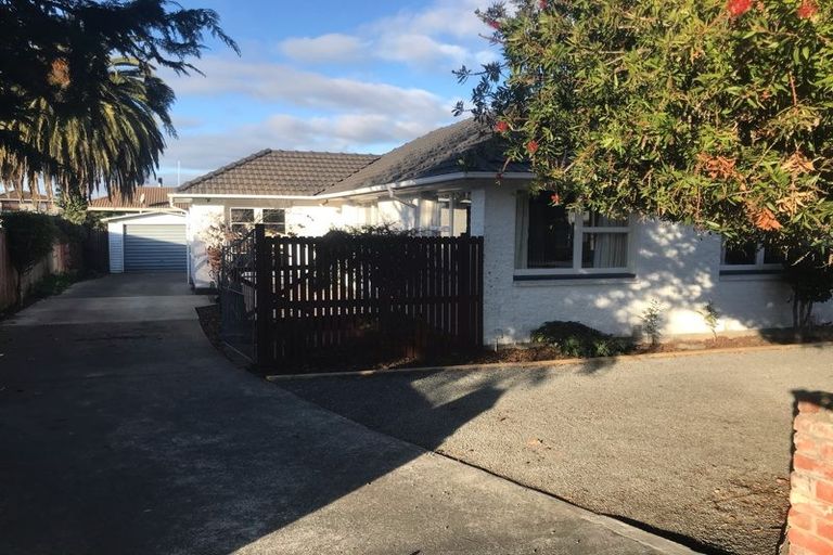 Photo of property in 230 Grimseys Road, Redwood, Christchurch, 8051