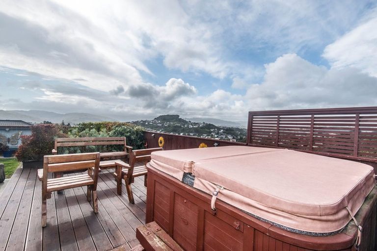 Photo of property in 11 Gennaker Lane, Whitby, Porirua, 5024