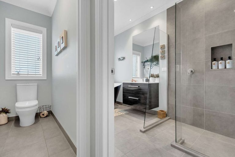 Photo of property in 57 Jarrett Terrace, Leamington, Cambridge, 3432