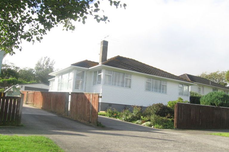 Photo of property in 69 Mungavin Avenue, Ranui, Porirua, 5024