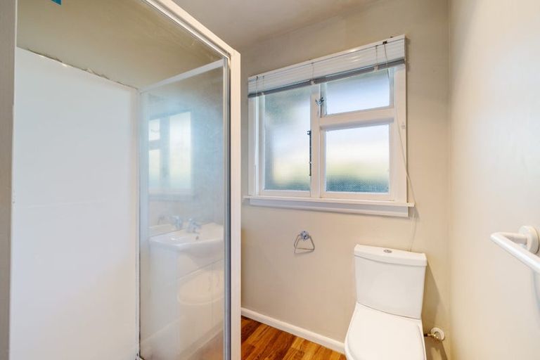 Photo of property in 49 Bretts Road, St Albans, Christchurch, 8052