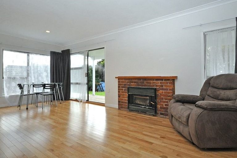 Photo of property in 143 Karioitahi Road, Waiuku, 2683