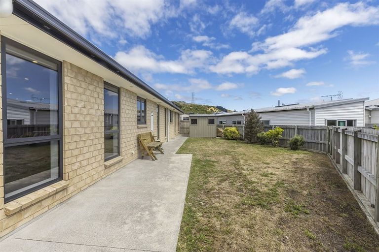 Photo of property in 8 Semaphore Lane, Whitby, Porirua, 5024