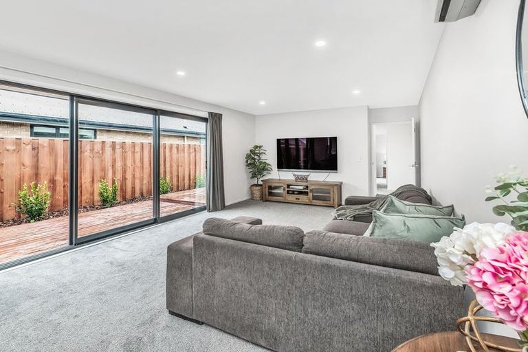 Photo of property in 11 Nepia Lane, Rolleston, 7615