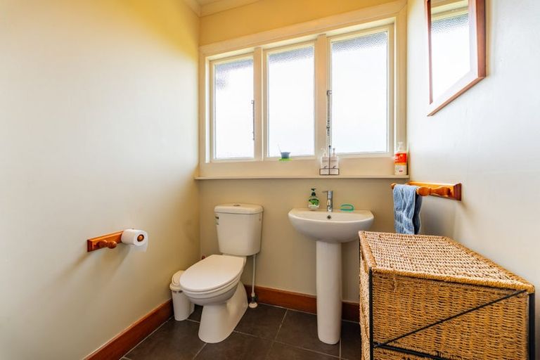 Photo of property in 8 Arowhenua Station Road, Kerrytown, Timaru, 7973