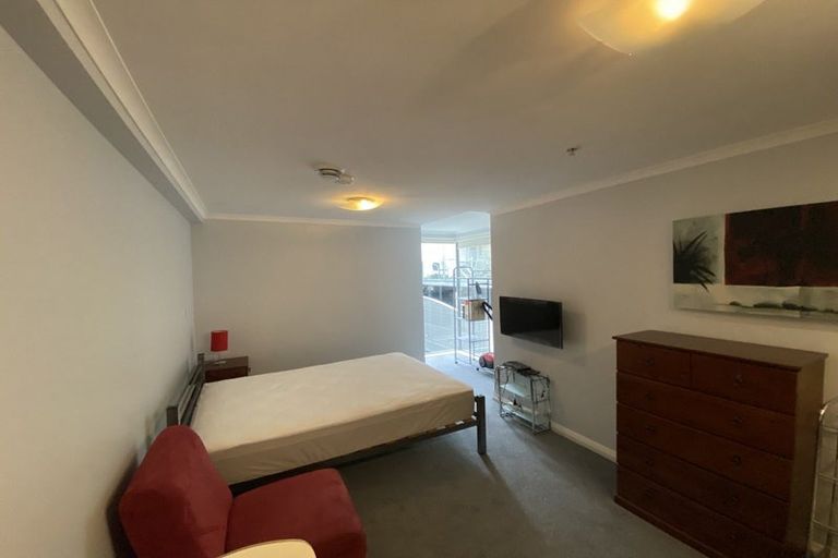 Photo of property in Monvie Apartments, 512/15 Holland Street, Te Aro, Wellington, 6011