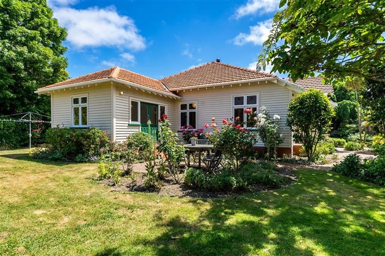 Photo of property in 30 Clyde Road, Upper Riccarton, Christchurch, 8041