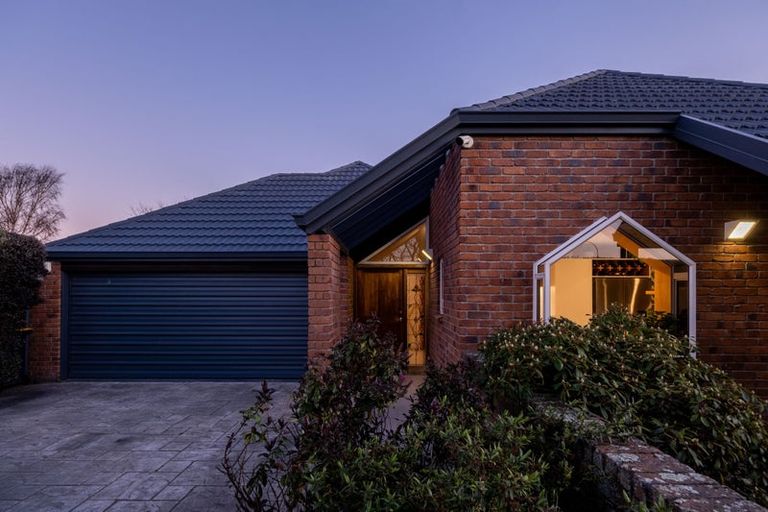 Photo of property in 48 Broadhaven Avenue, Parklands, Christchurch, 8083