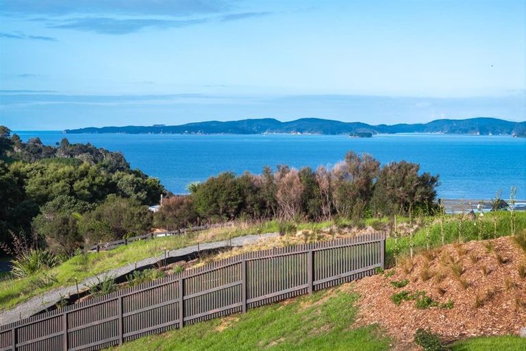 Photo of property in 6 Arabella Lane, Snells Beach, 0920