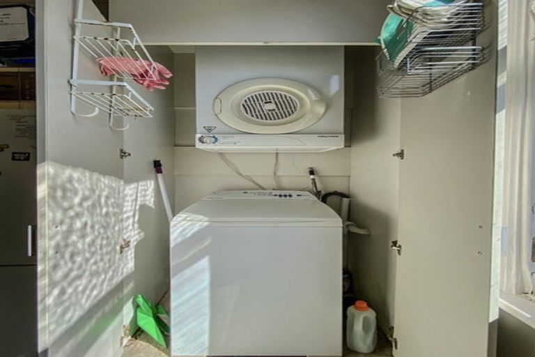 Photo of property in 84 Tinakori Road, Thorndon, Wellington, 6011