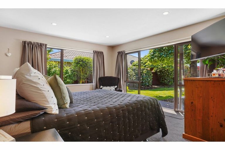 Photo of property in 19 Canon Stack Place, Kaiapoi, 7630