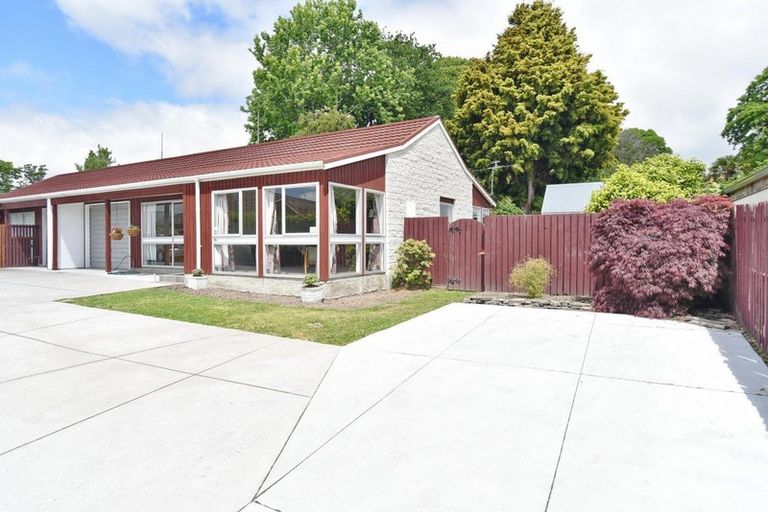 Photo of property in 1/5 Hythe Lane, Saint Martins, Christchurch, 8022