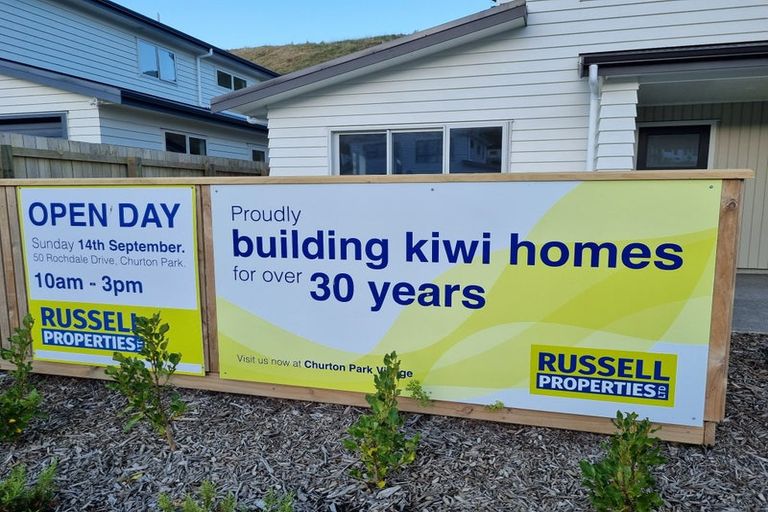 Photo of property in 50 Rochdale Drive, Churton Park, Wellington, 6037