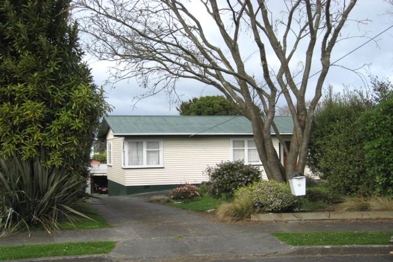 Photo of property in 10 Highfield Place, Levin, 5510