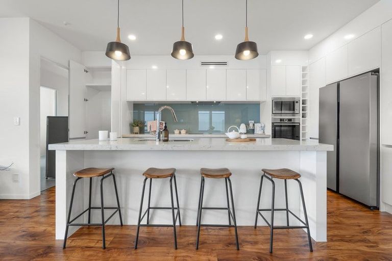 Photo of property in 94 Pohutukawa Parade, Riverhead, 0820