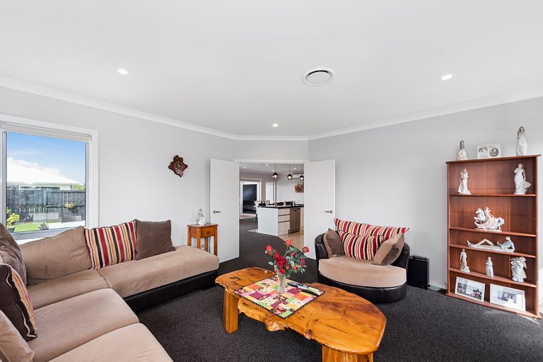 Photo of property in 19 Kowhai Drive, Cambridge, 3434