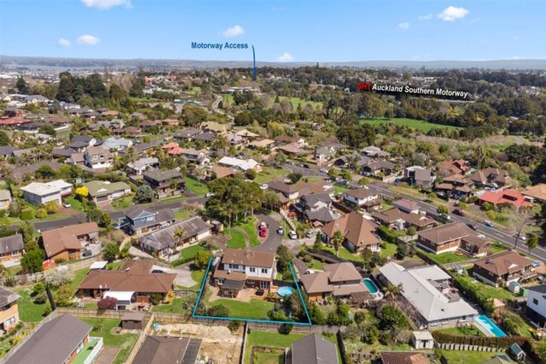 Photo of property in 7 Rarahu Place, The Gardens, Auckland, 2105